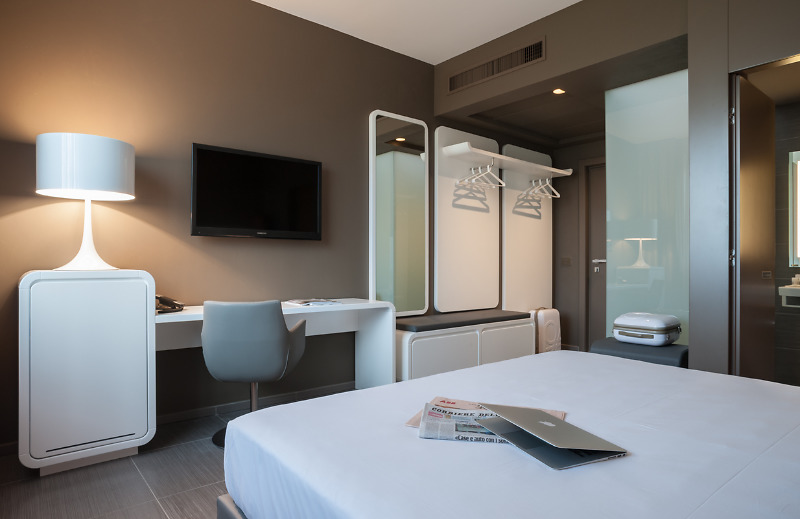 8piuhotel Hotel 4*